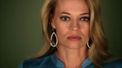 thumbnail - S3:E6 Fallen Angel