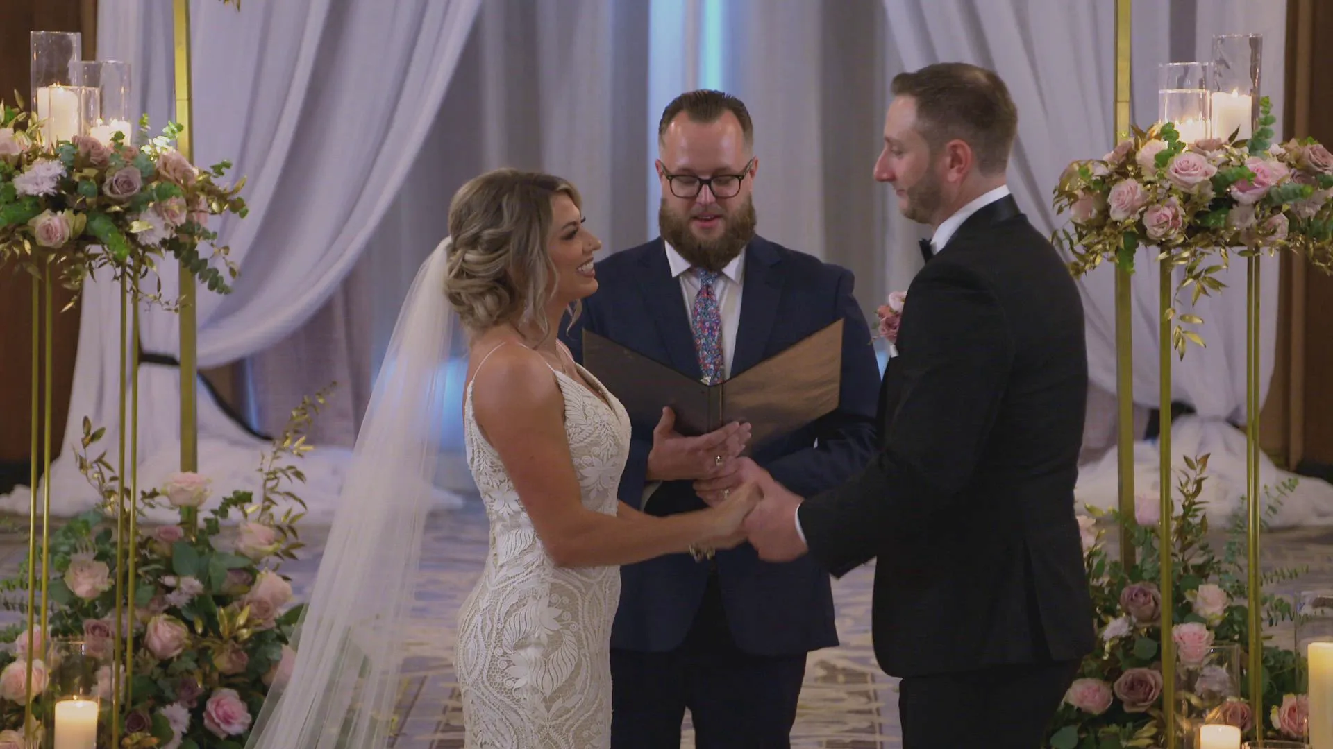 thumbnail - S18:E2 Windy City Weddings