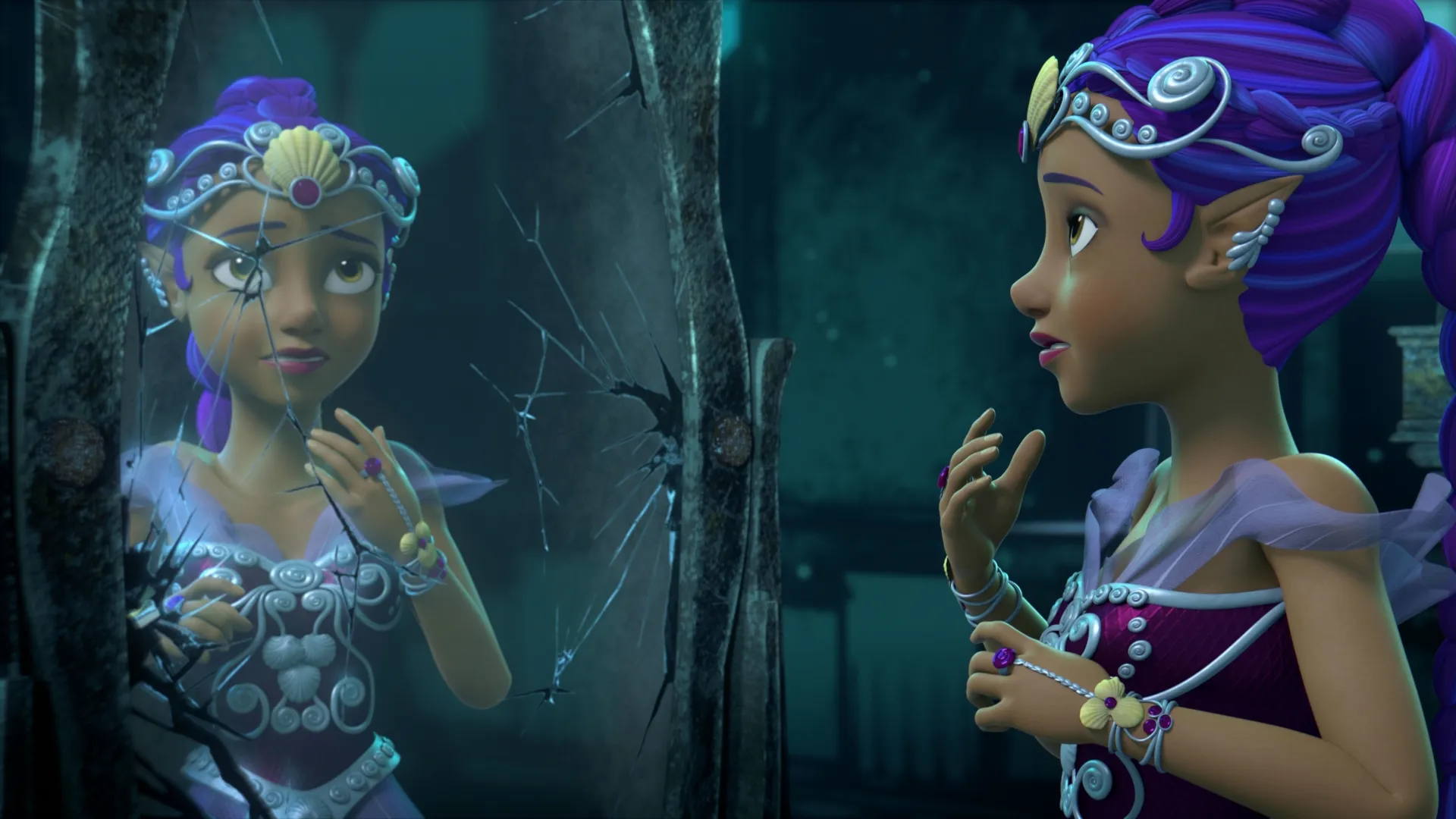 thumbnail - S2:E3 The Secret Life of Sirenas: Off To The Races