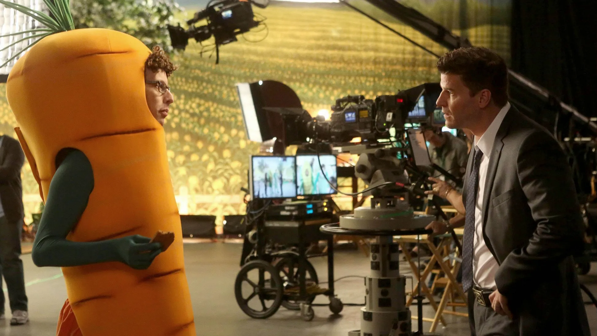 thumbnail - S9:E18 The Carrot in the Kudzu