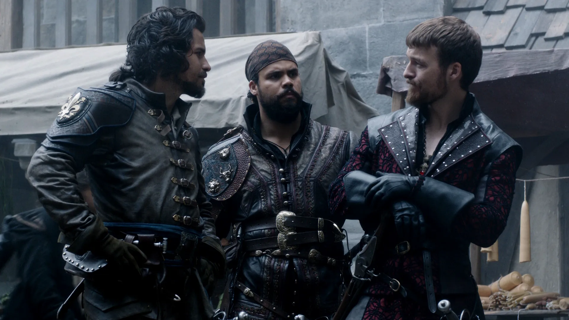 thumbnail - S3:E25 To Play the King