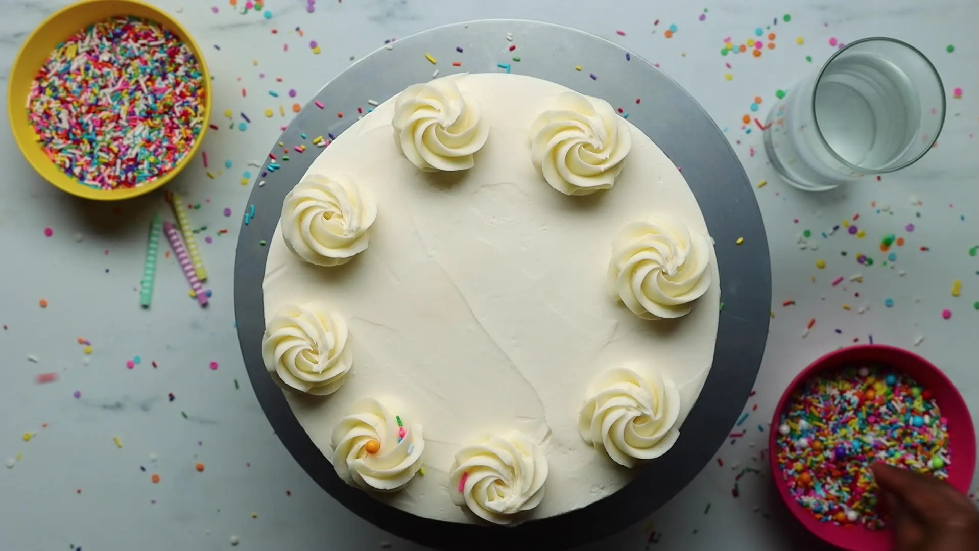 thumbnail - S5:E17 How To Make The Best Birthday Cake