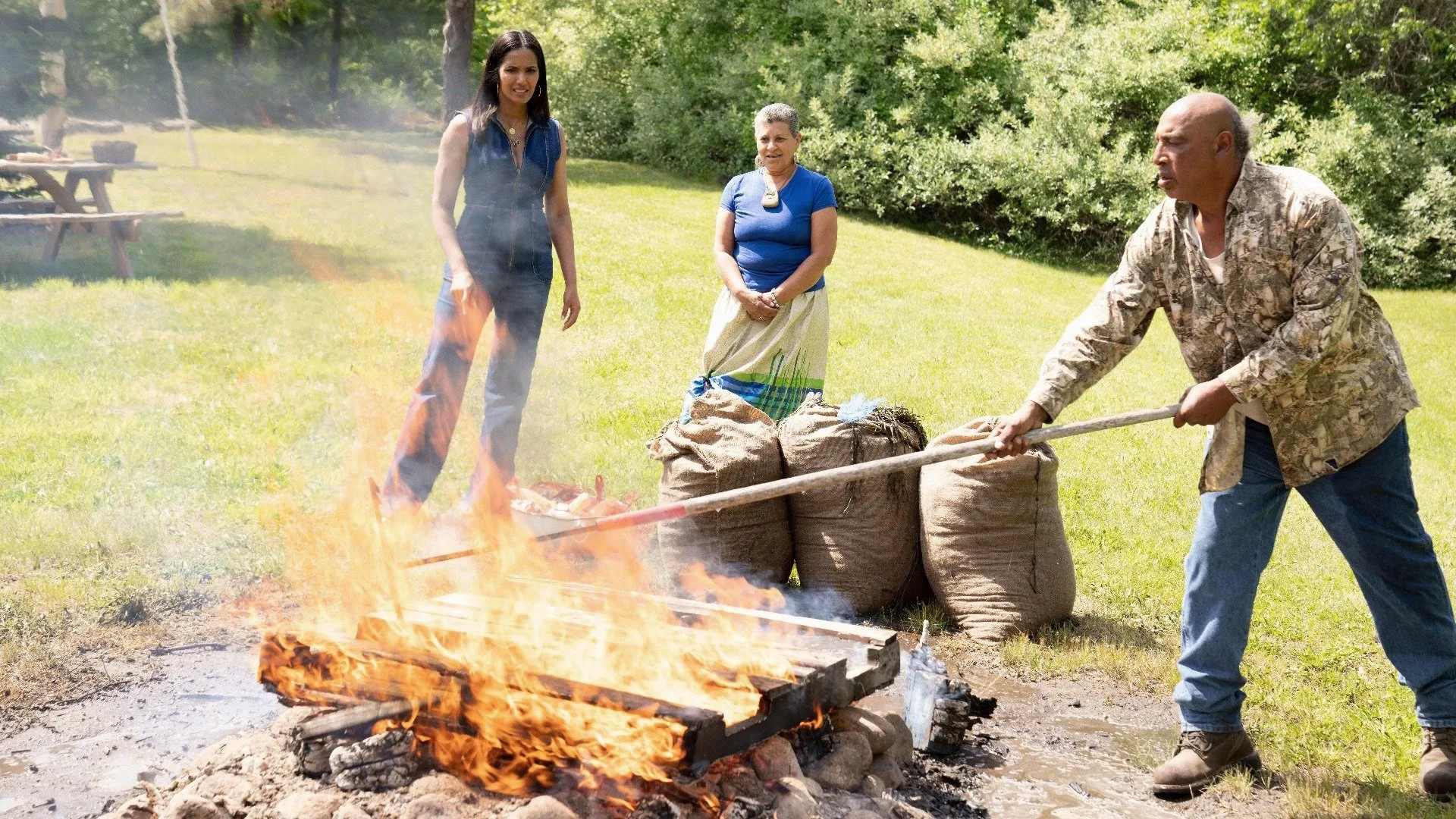 thumbnail - Holiday Edition: E2 Truth and the Turkey Tale