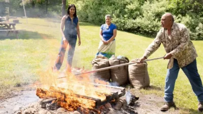 thumbnail - Holiday Edition: E2 Truth and the Turkey Tale