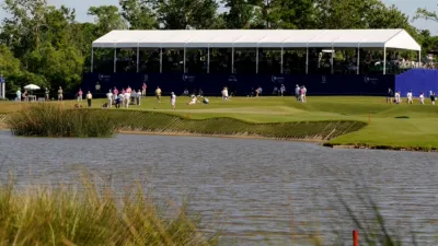 thumbnail - Zurich Classic of New Orleans: Featured Hole #17 (First Round)