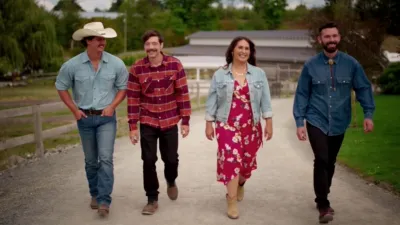 thumbnail - S2:E1 The Start of My Love Story