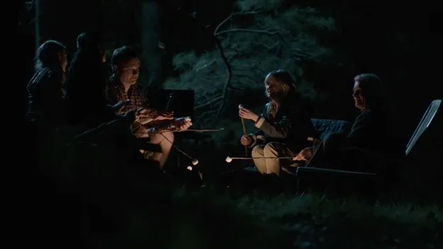 thumbnail - S1:E8 Murder 'Round the Campfire
