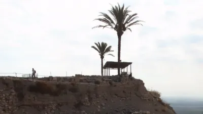 thumbnail - S2:E4 The Mystery Of Mary Magdelene