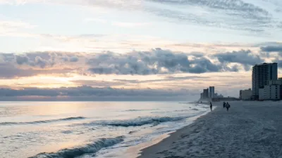 thumbnail - S8:E6 Gulf Fear