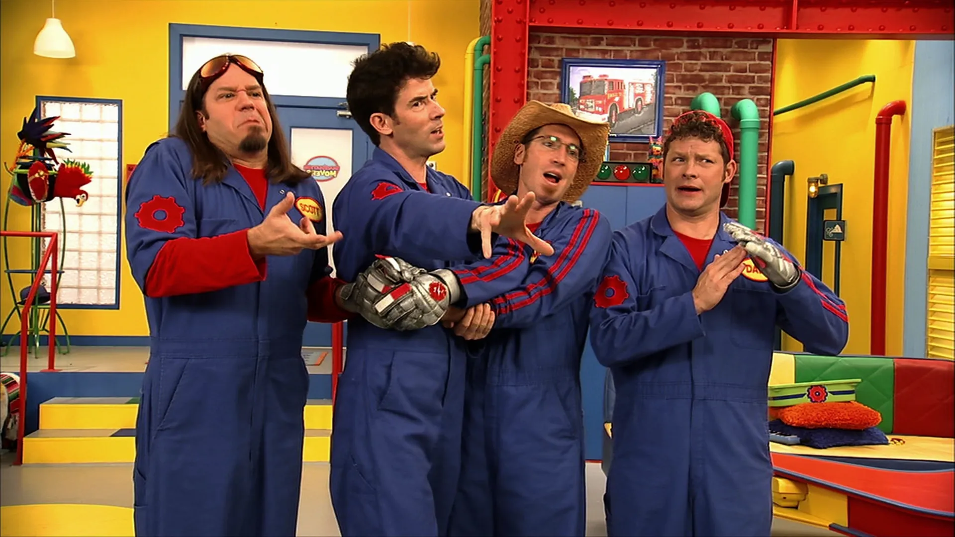 thumbnail - S3:E23 Save the Warehouse