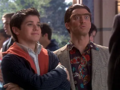 thumbnail - S2:E9 Mummy's Boy