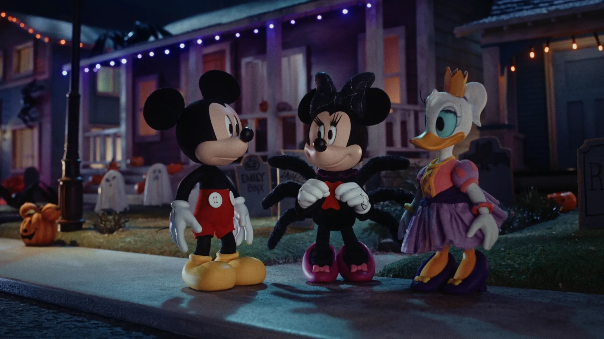 thumbnail - S1:E5 A Mickey Monster Tale