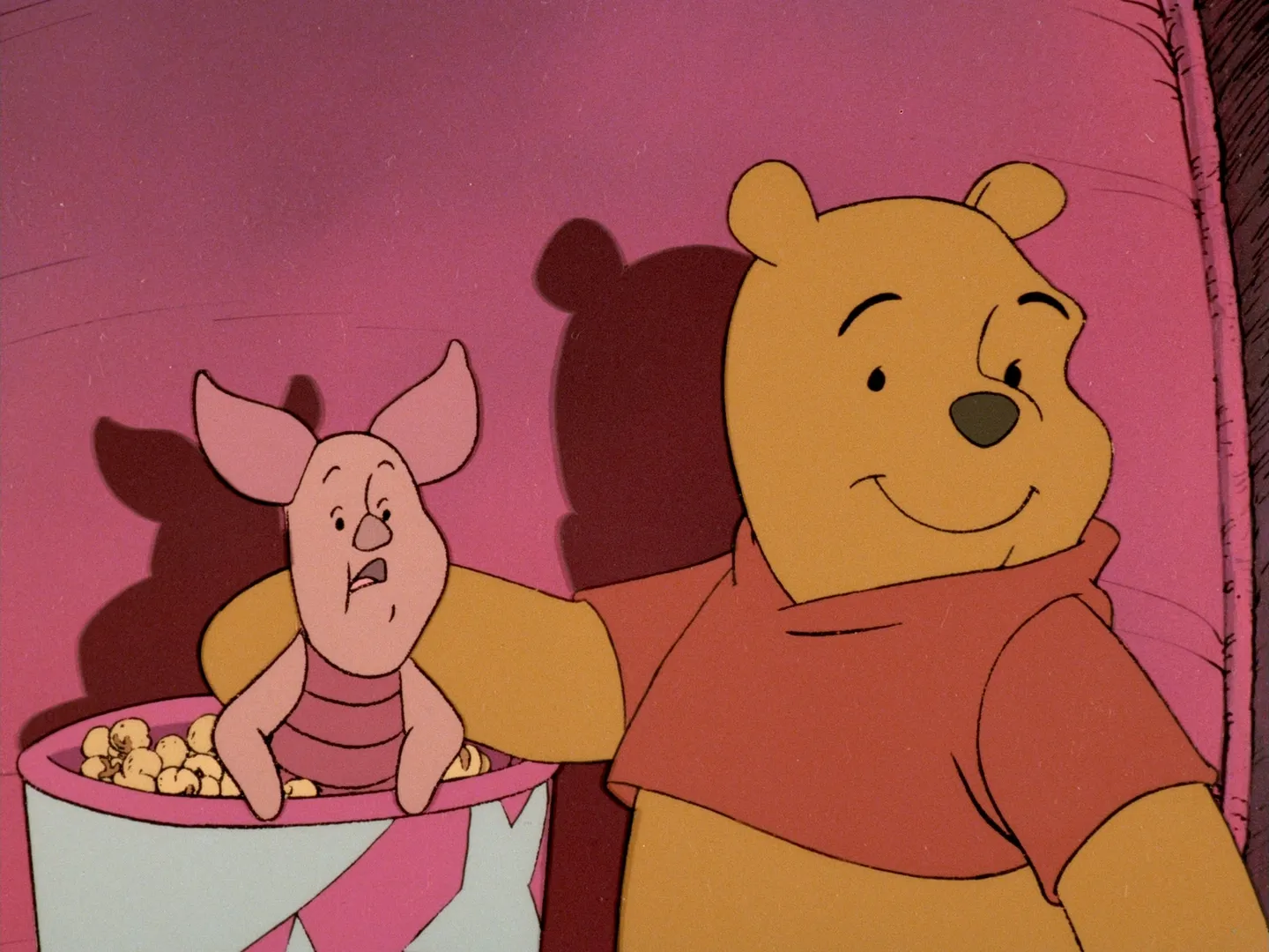 thumbnail - S1:E1 Pooh Oughta Be In Pictures