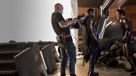 Avante: Nos Bastidores de Homem-Formiga e a Vespa: Quantumania