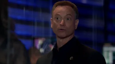 thumbnail - S9:E11 Command+P