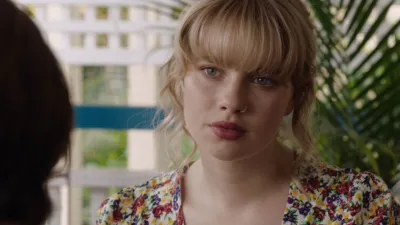 thumbnail - S3:E3 Tarde Venientibus Ossa