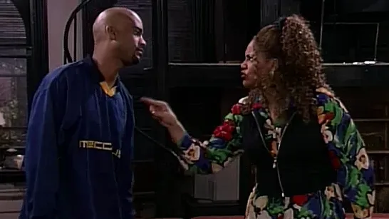thumbnail - S4:E20 Living Single Undercover