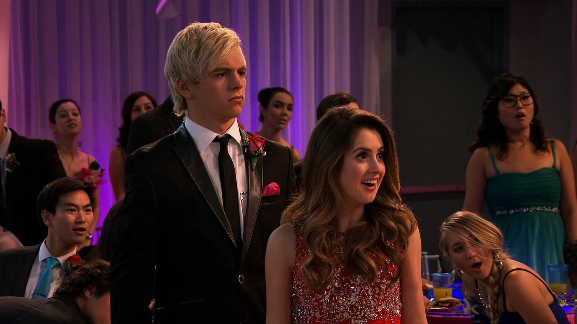 thumbnail - S3:E17 Last Dances & Last Chances