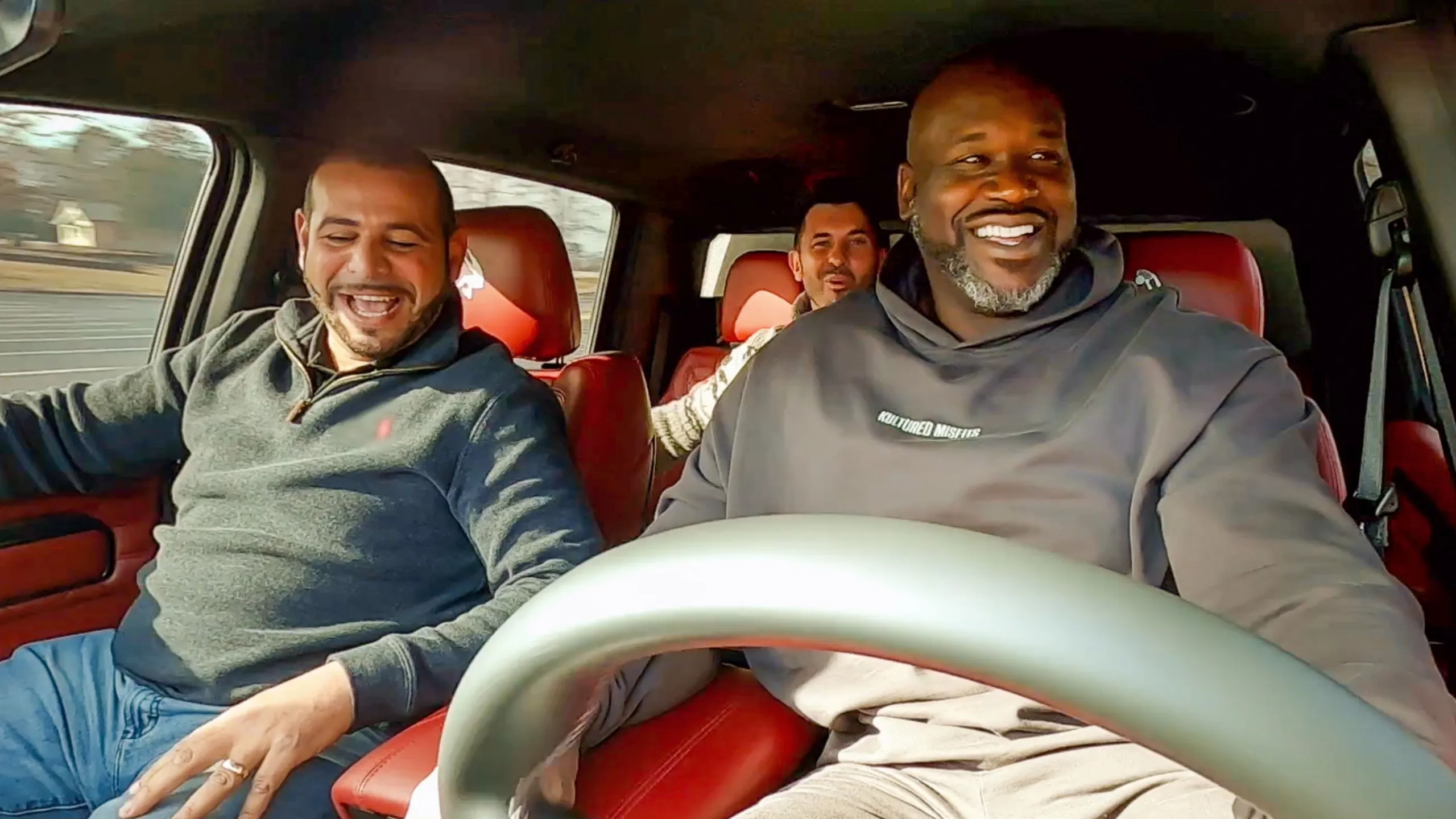thumbnail - S1:E6 Shaq's Super Truck