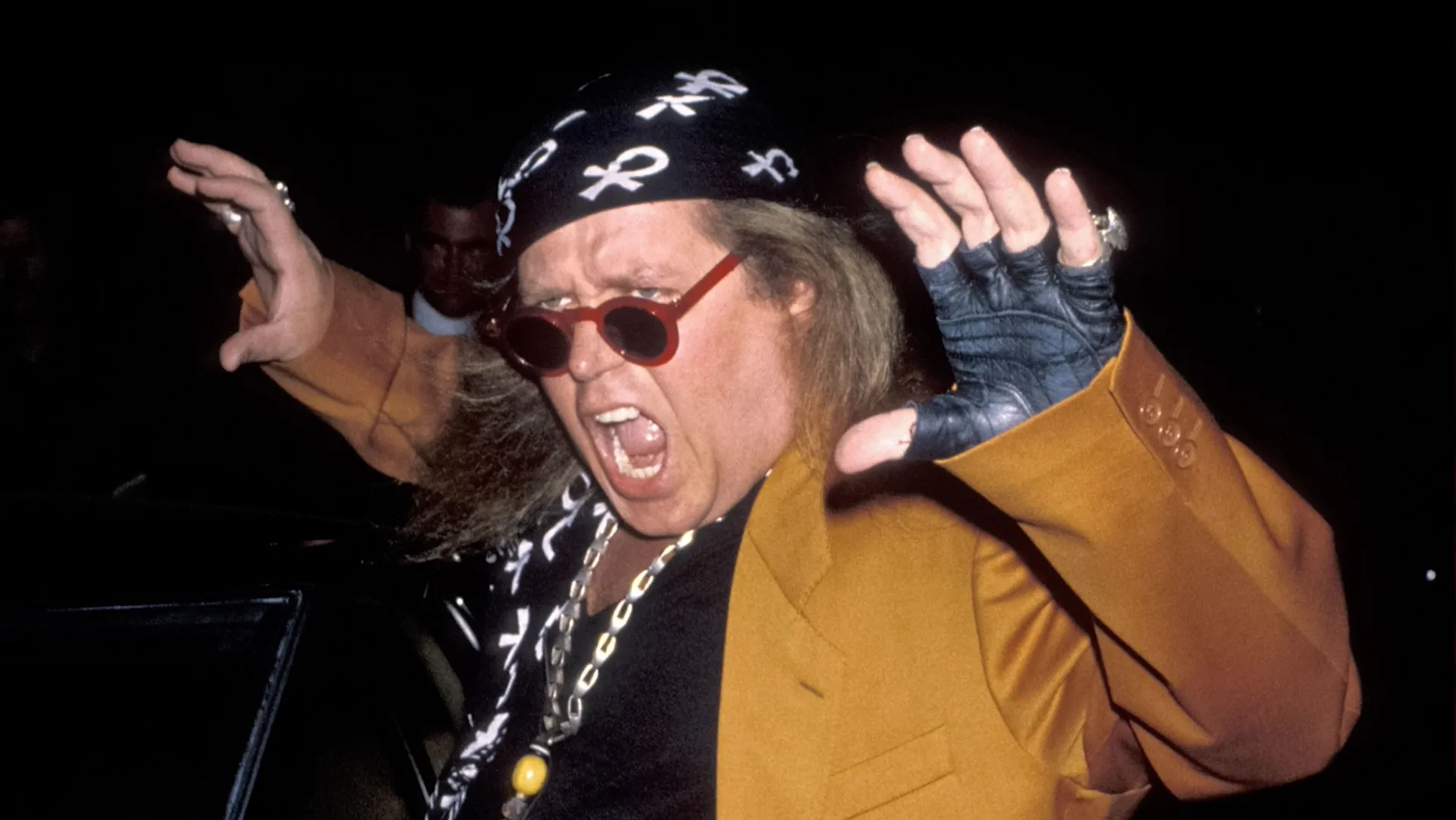 thumbnail - S2:E2 Sam Kinison 