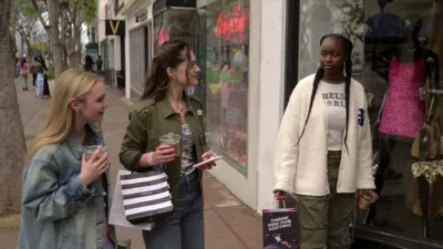 thumbnail - S3:E3 Run this Town