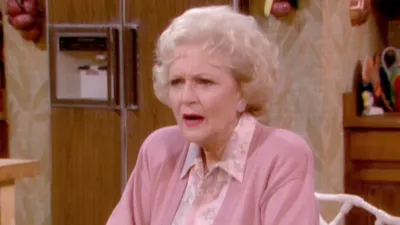 thumbnail - S7:E12 From Here to the Pharmacy