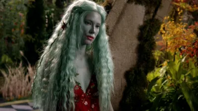 thumbnail - S7:E19 Flower Child