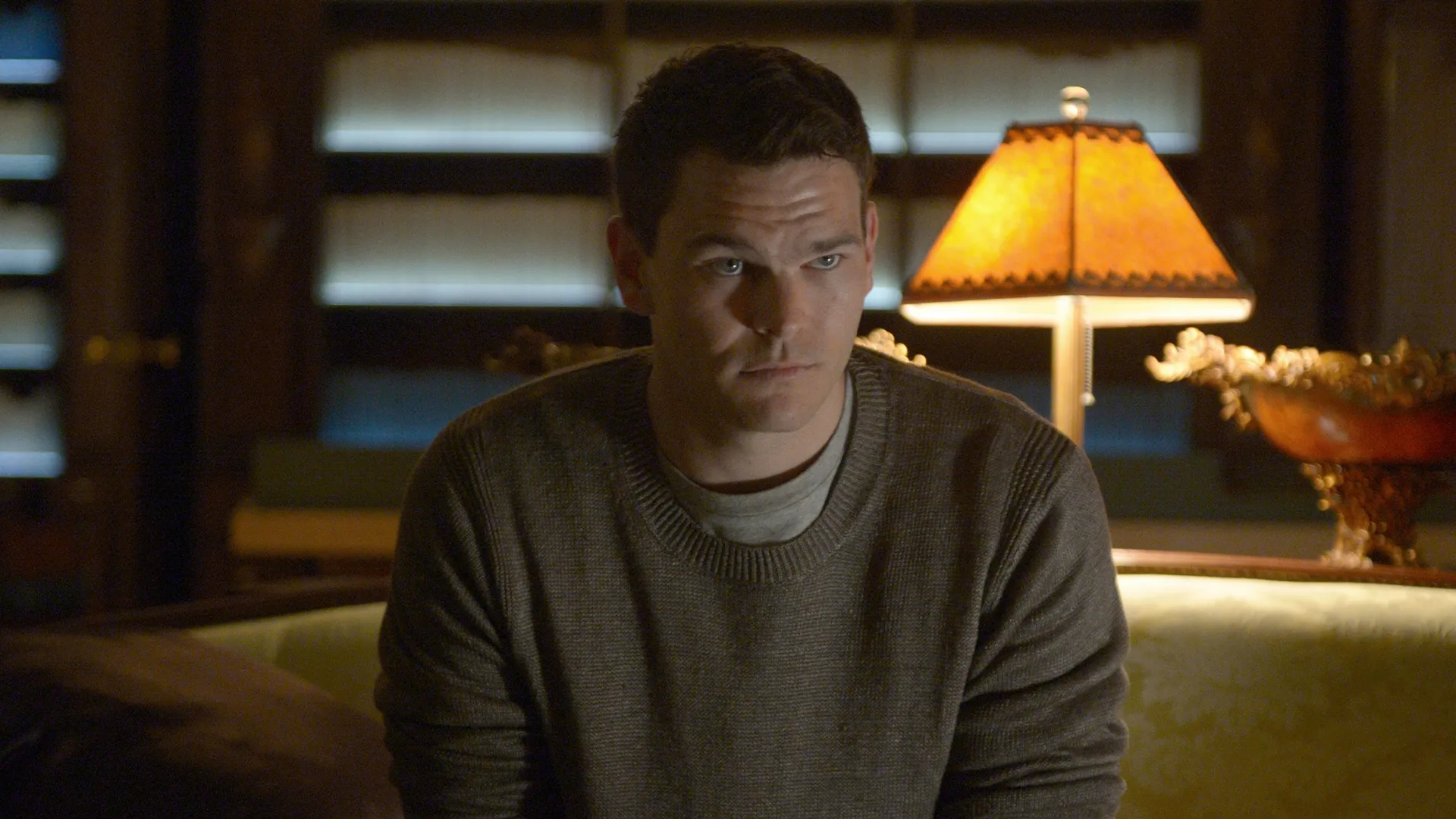 thumbnail - S2:E5 Sound the Alarm