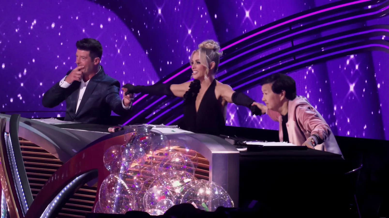 thumbnail - S12:E11 Semi-Finals: The Final Three
