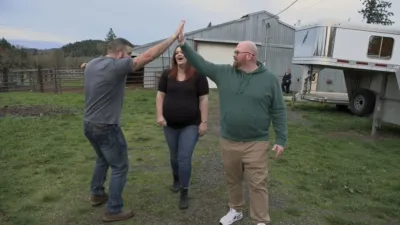 thumbnail - S1:E1 In Quad We Trust