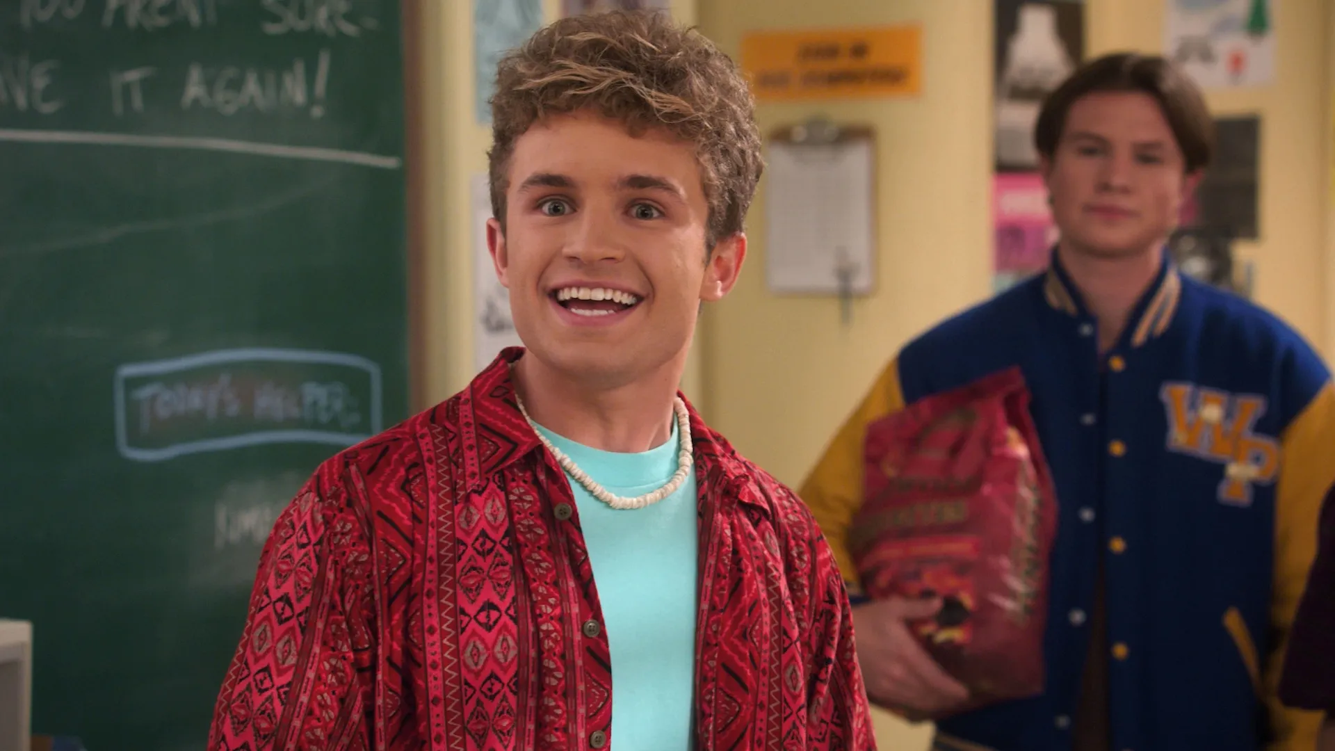thumbnail - S8:E2 The Prettiest Boy in School