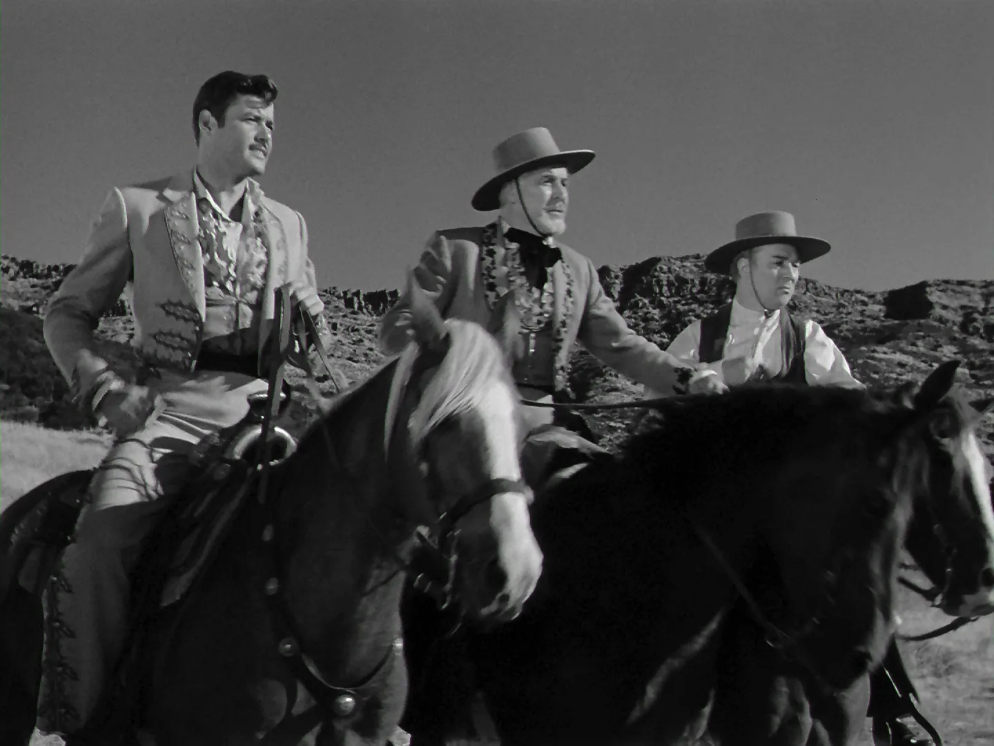 thumbnail - S2:E17 Tornado is Missing