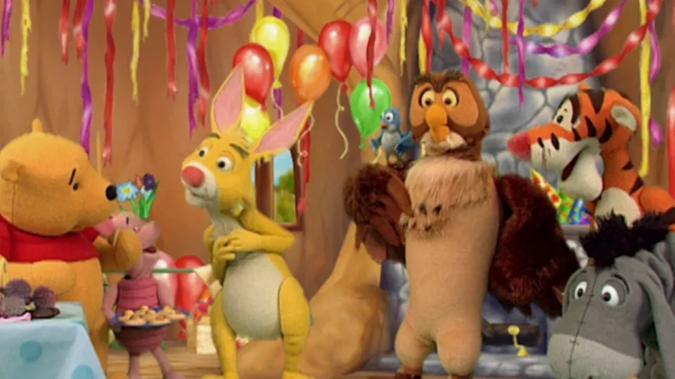 thumbnail - S2:E3 Piglet's Perfect Party / A Wood Divided