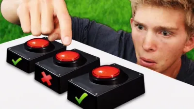 thumbnail - S1:E7 Right Or Wrong Trapdoor!