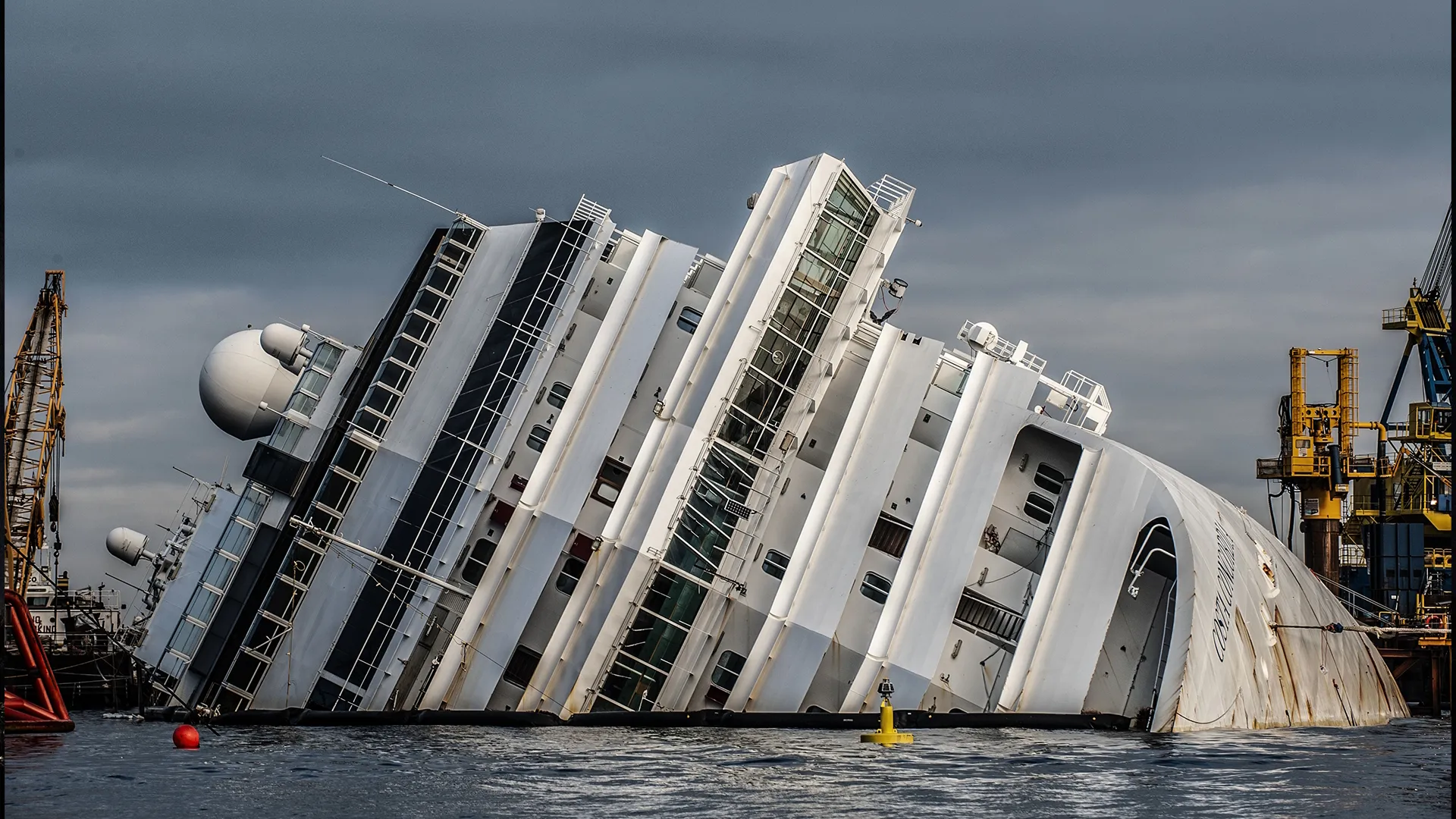 thumbnail - S2:E2 Disasters at Sea
