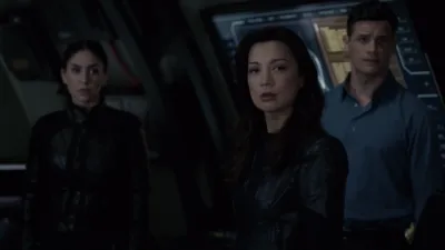 thumbnail - S7:E8 After, Before