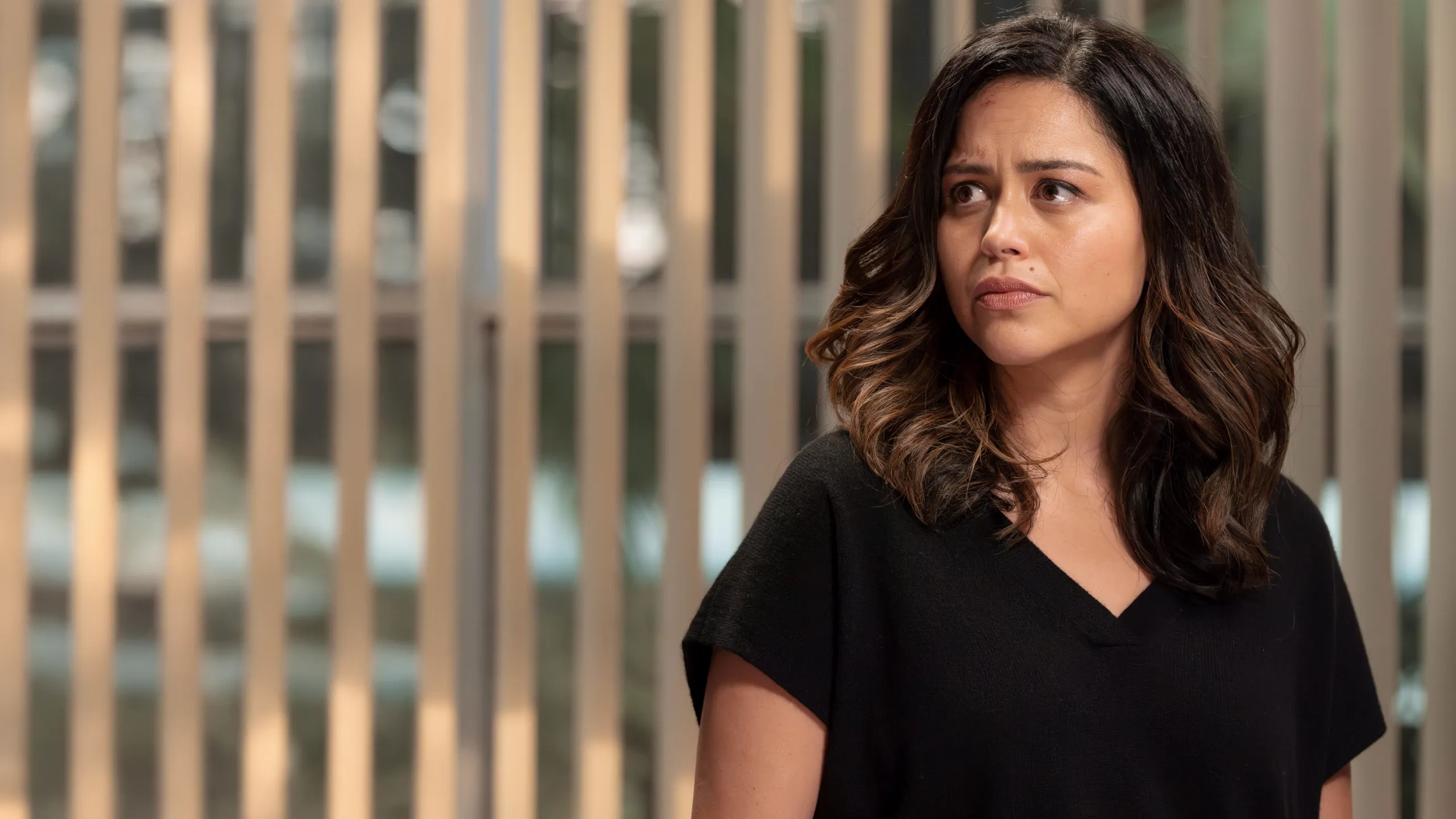 thumbnail - S7:E9 The Kiss