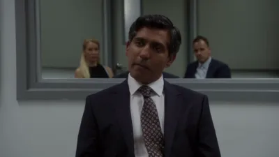 thumbnail - S7:E1 The Further Adventures