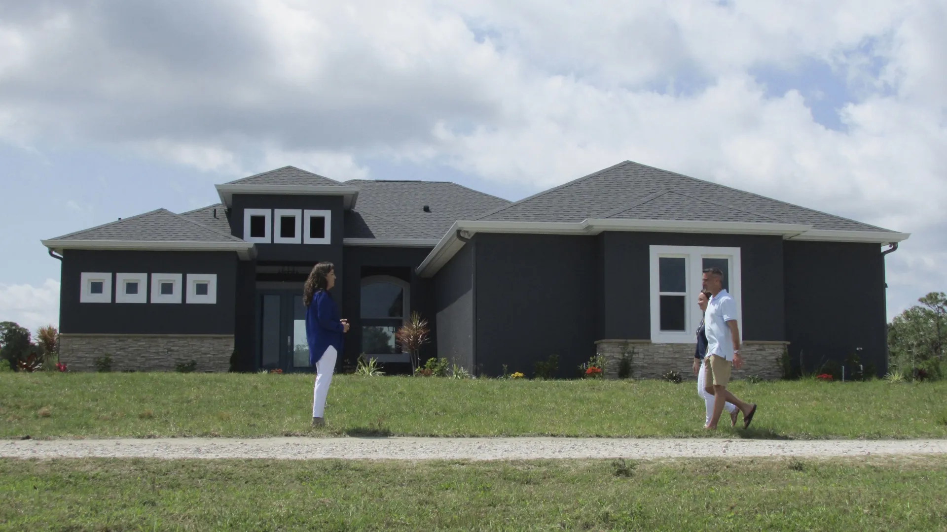 thumbnail - S13:E3 Making the Move to Merritt Island for Life on the Water