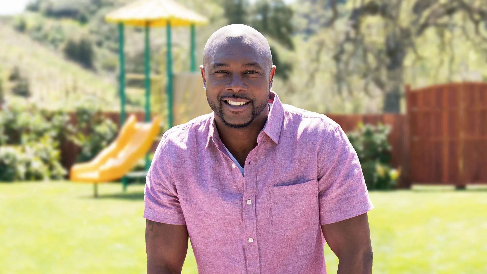 Ultimate Summer Cook-Off host Eddie Jackson outside in the sun.