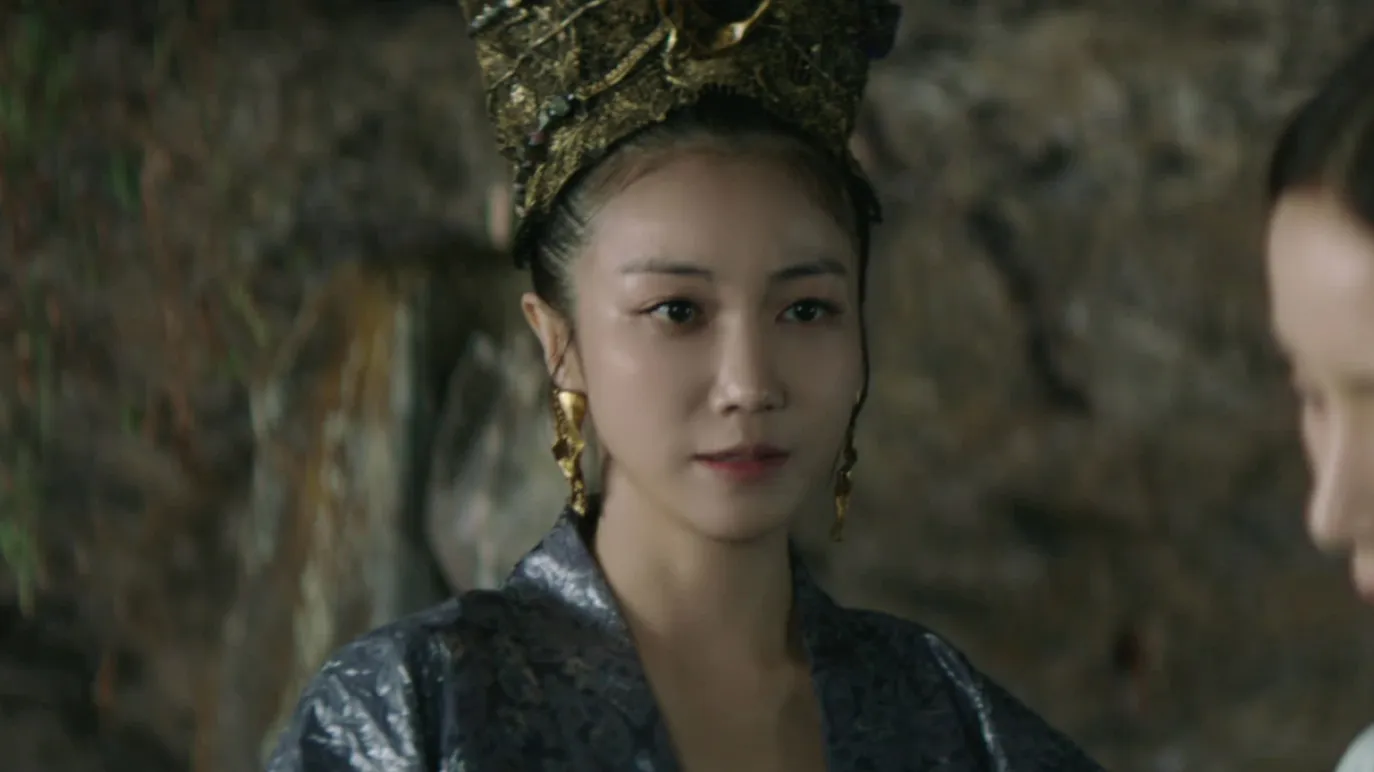 thumbnail - S2:E5 Episode 5 : The Sword of Aramun