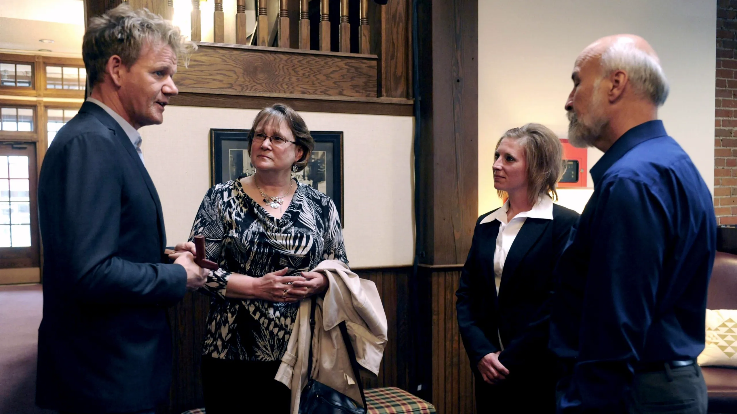 thumbnail - S2:E4 Hotel Chester