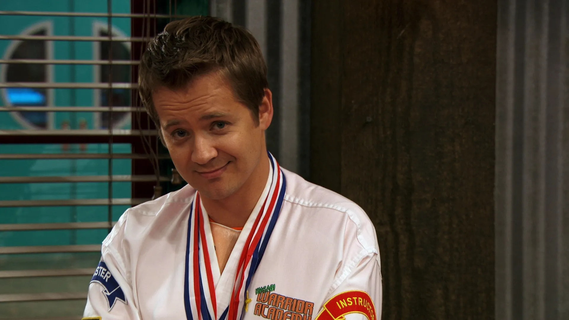 thumbnail - S4:E15 Kickin' It in The Office