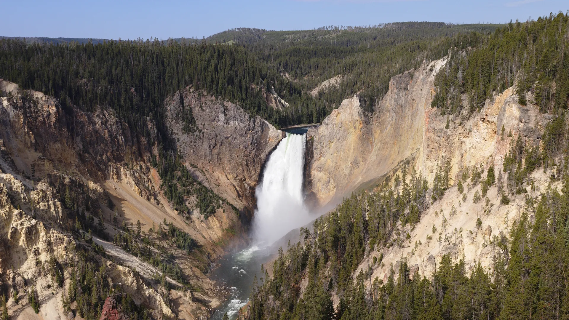 thumbnail - S1:E3 Yellowstone