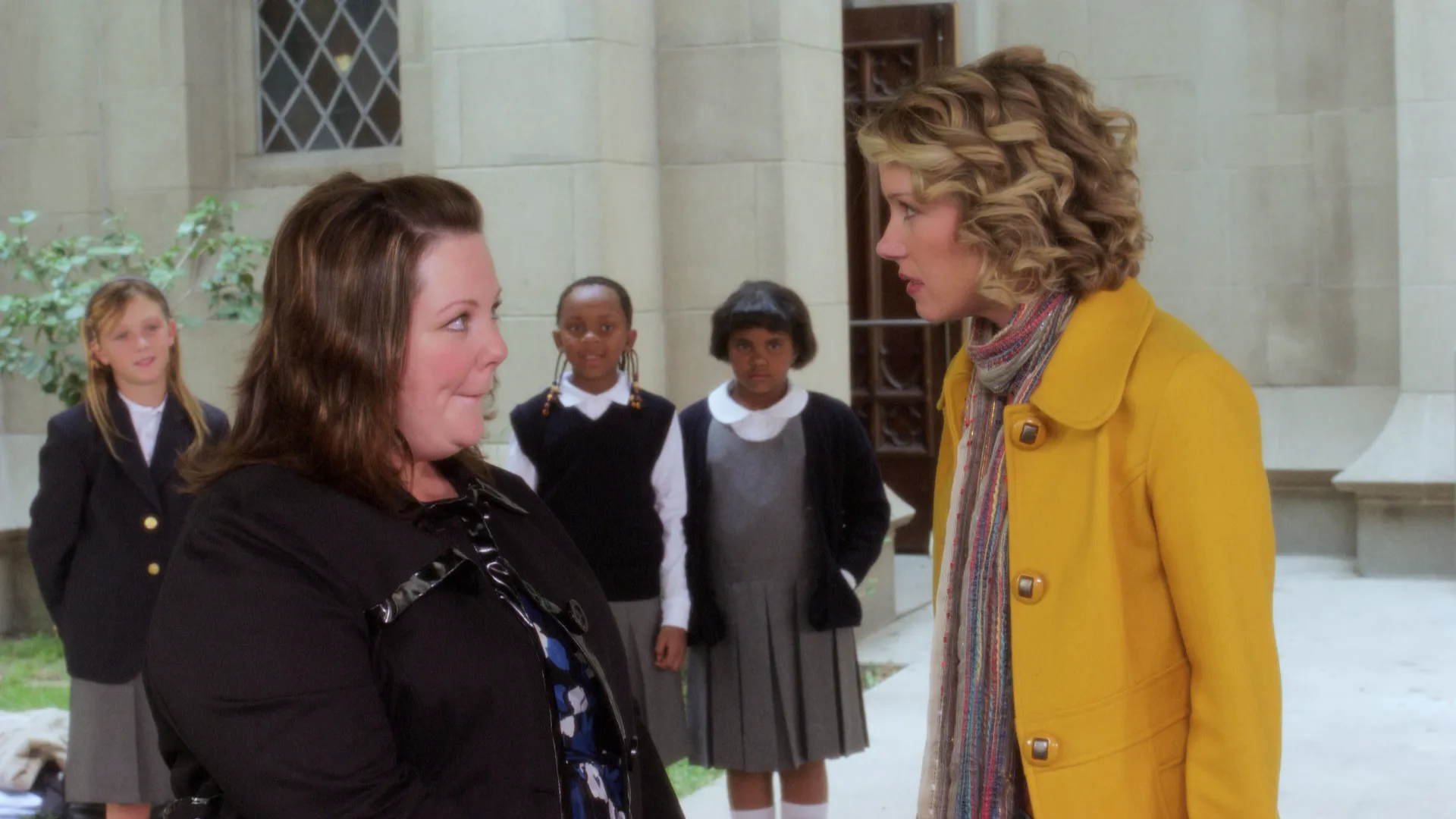 thumbnail - S1:E10 The Girlfriend