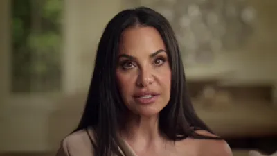 thumbnail - S1:E6 The Con-fluencer