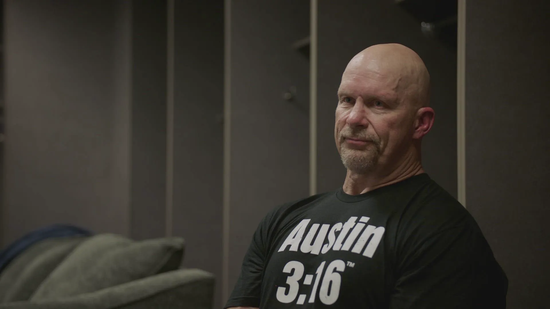 thumbnail - S1:E5 "Stone Cold" Steve Austin