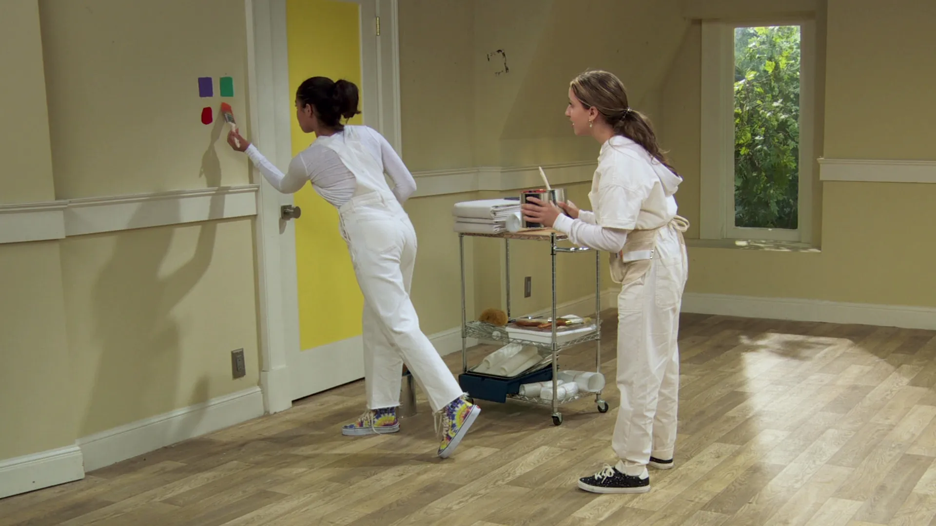 thumbnail - S3:E1 Tearin' Up My Room