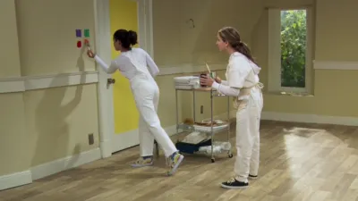 thumbnail - S3:E1 Tearin' Up My Room