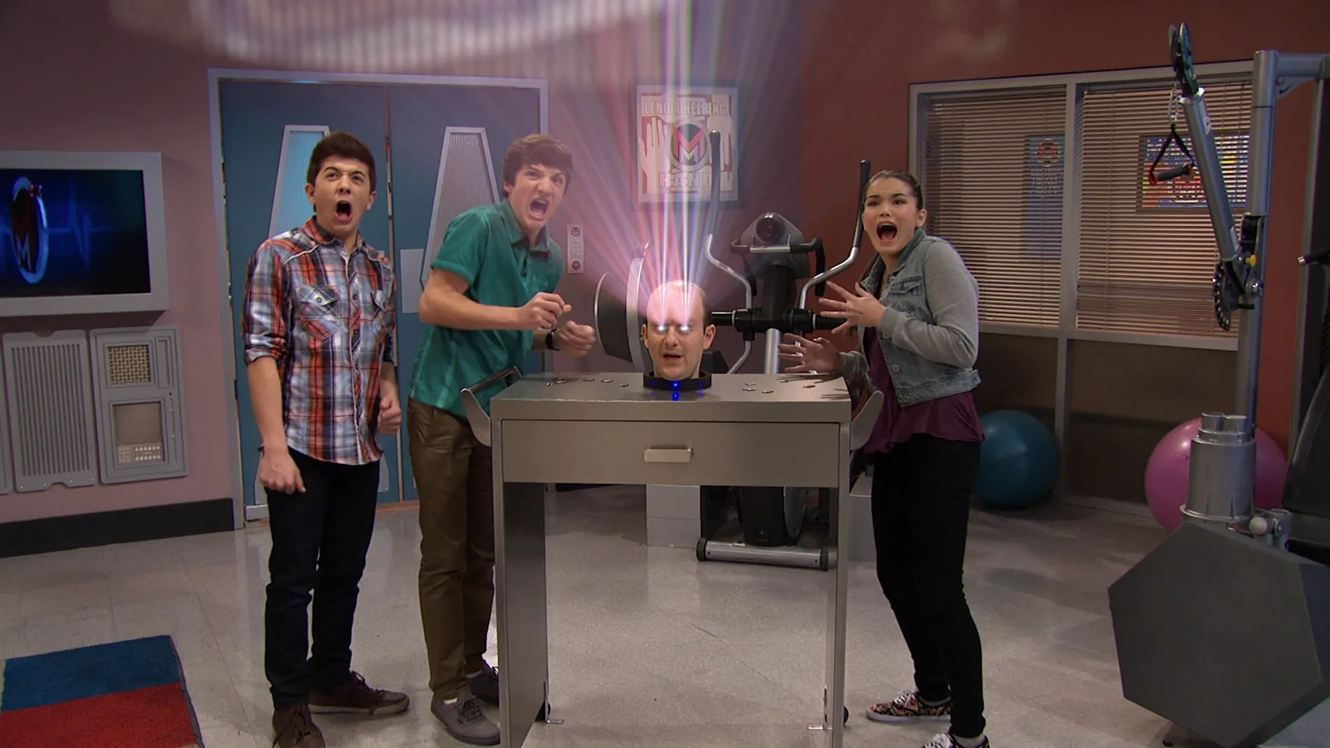 thumbnail - S2:E19 Thanks For The Memory Drives